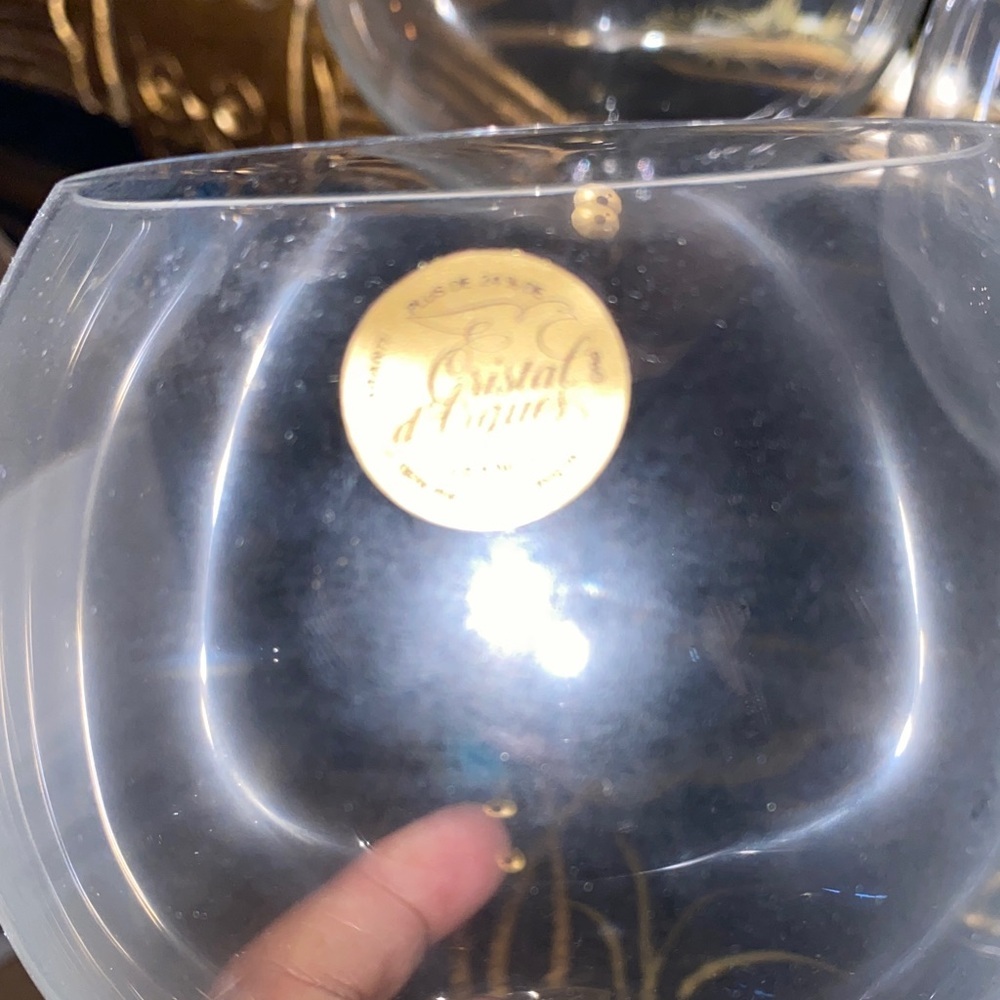 Elegant Crystal D’Arques Clear Wine Glass Set of 5 - Picture 3 of 8